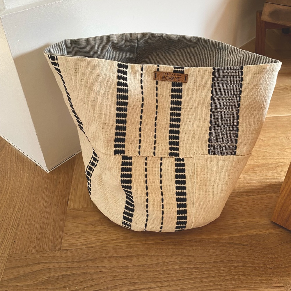 Black & White Patterned Mudcloth Planter Cover